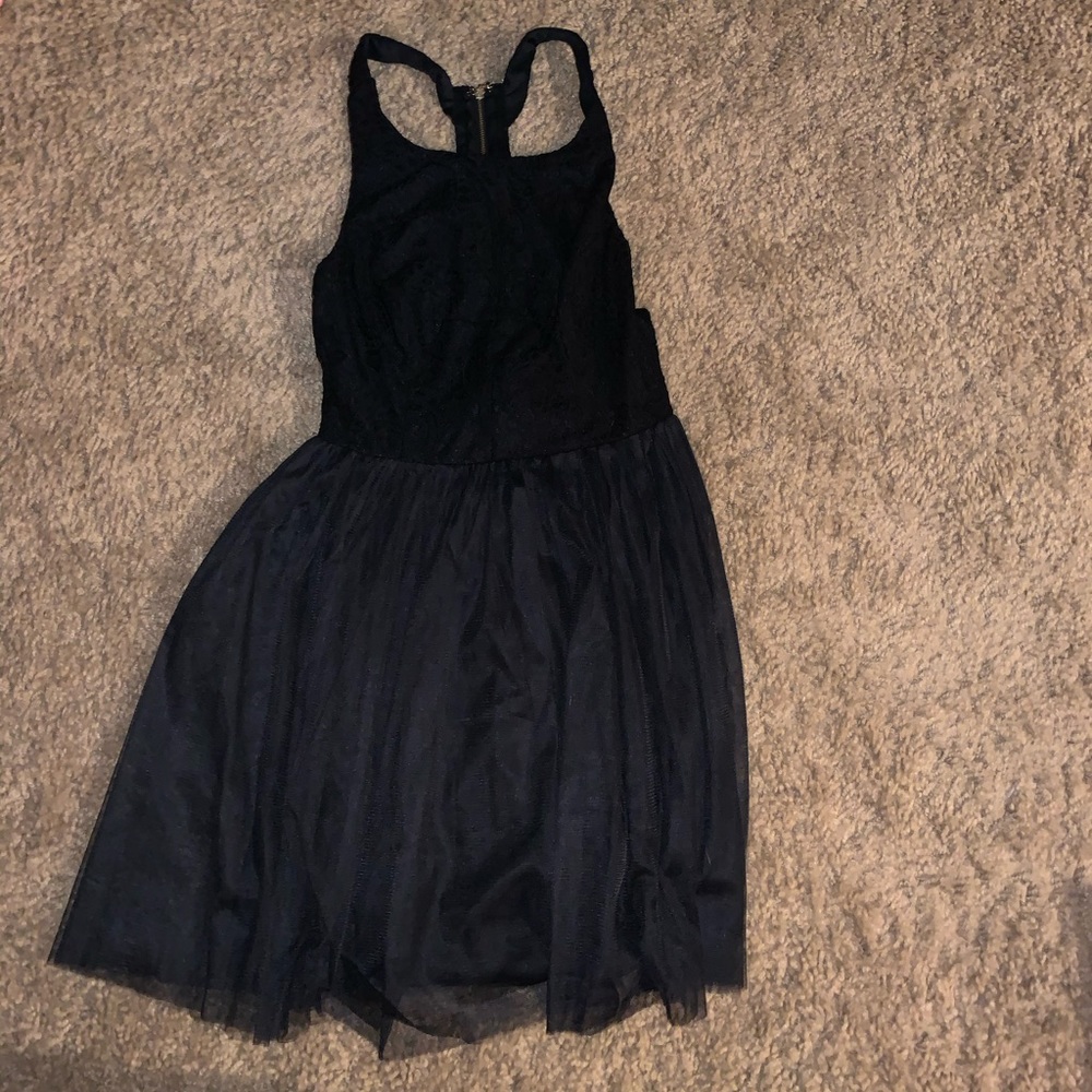 BLACK LACE MINI CUTOUT DRESS